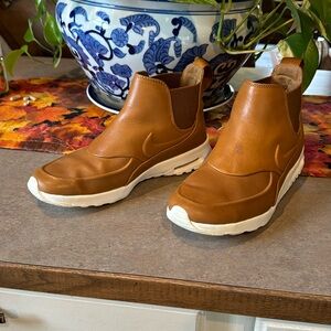 Nike Boots Size 7 Women